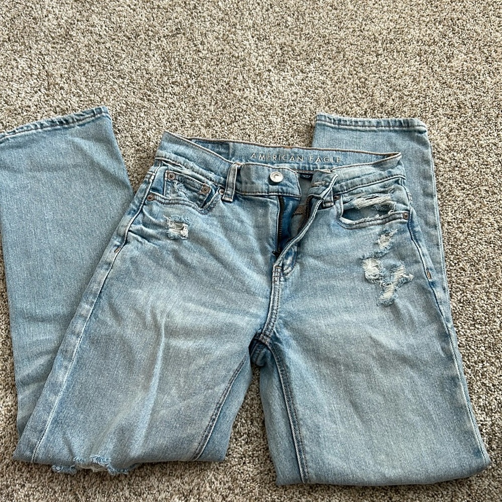American Eagle mom jeans 🦅